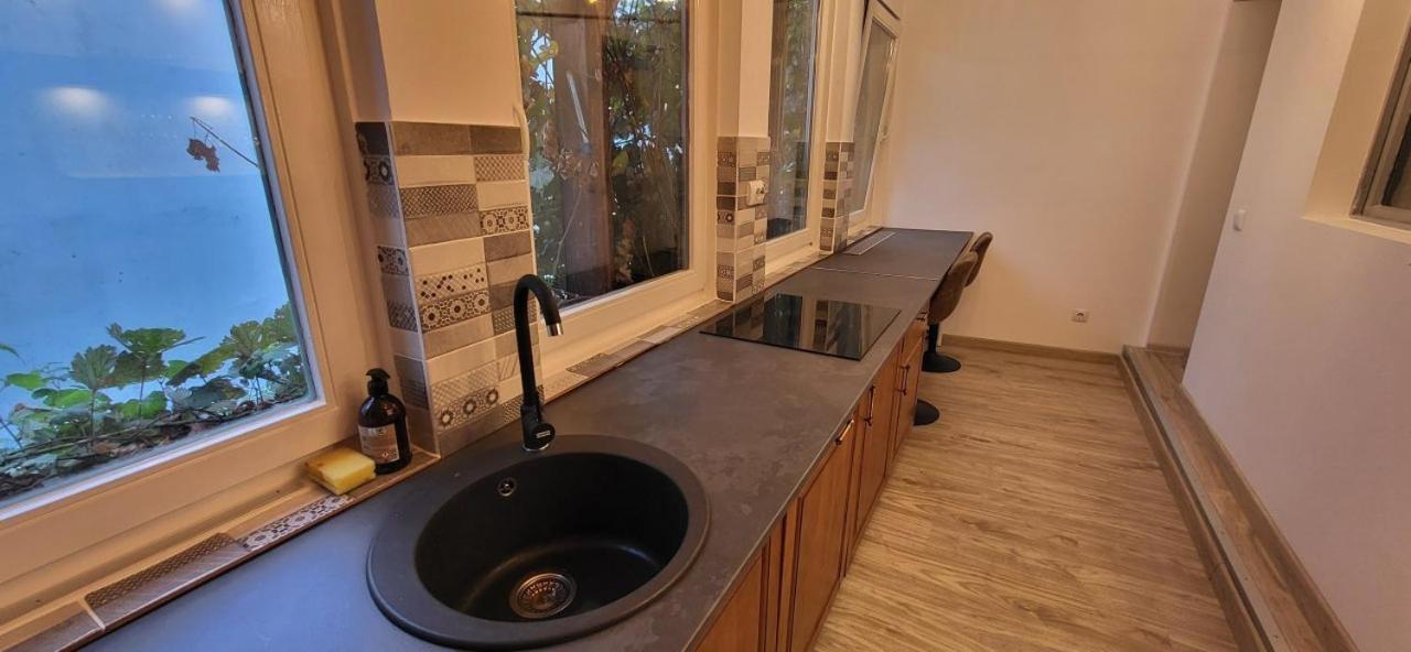 Cotroceni Accommodations Upstairs Bucureşti Eksteriør bilde